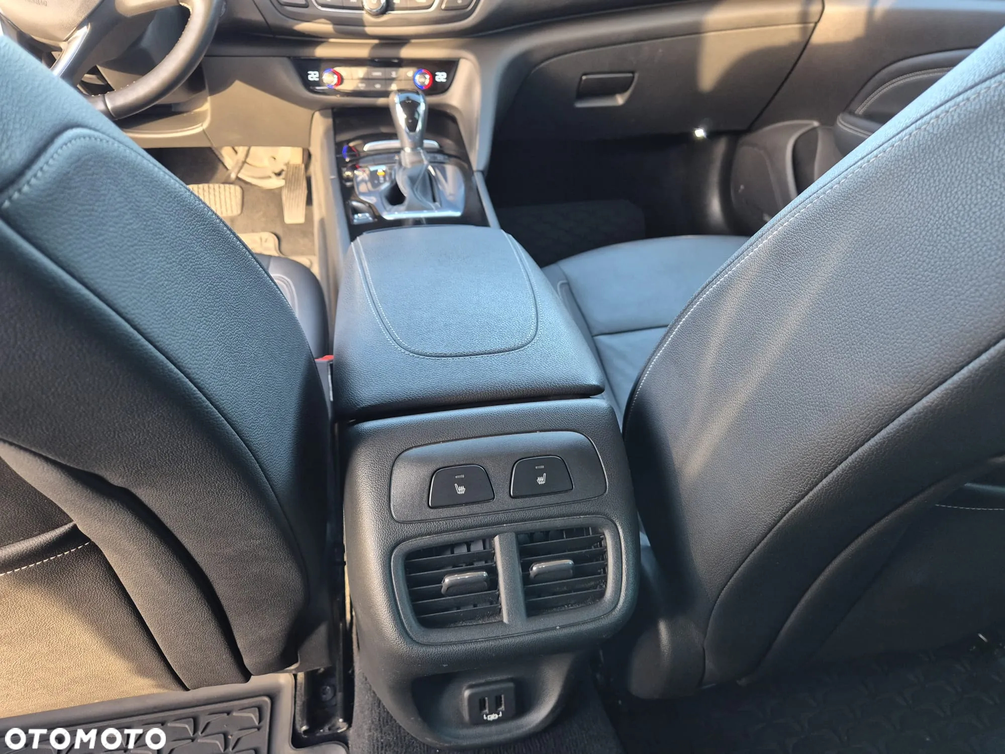 Opel Insignia 1.5 T Elite S&S - 27