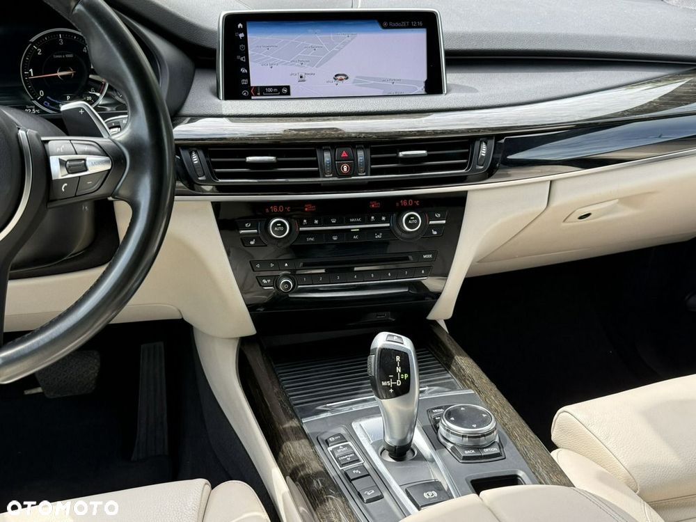 BMW X5 xDrive25d - 24