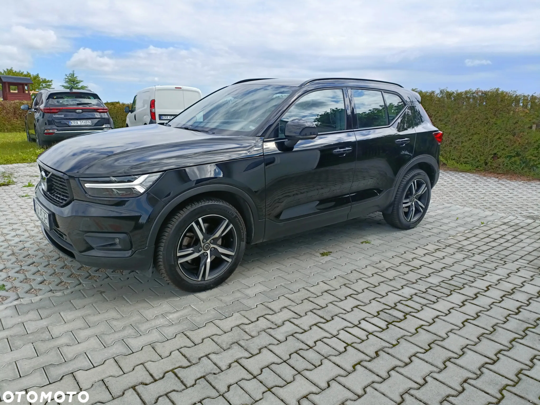 Volvo XC 40 D4 AWD R-Design - 8