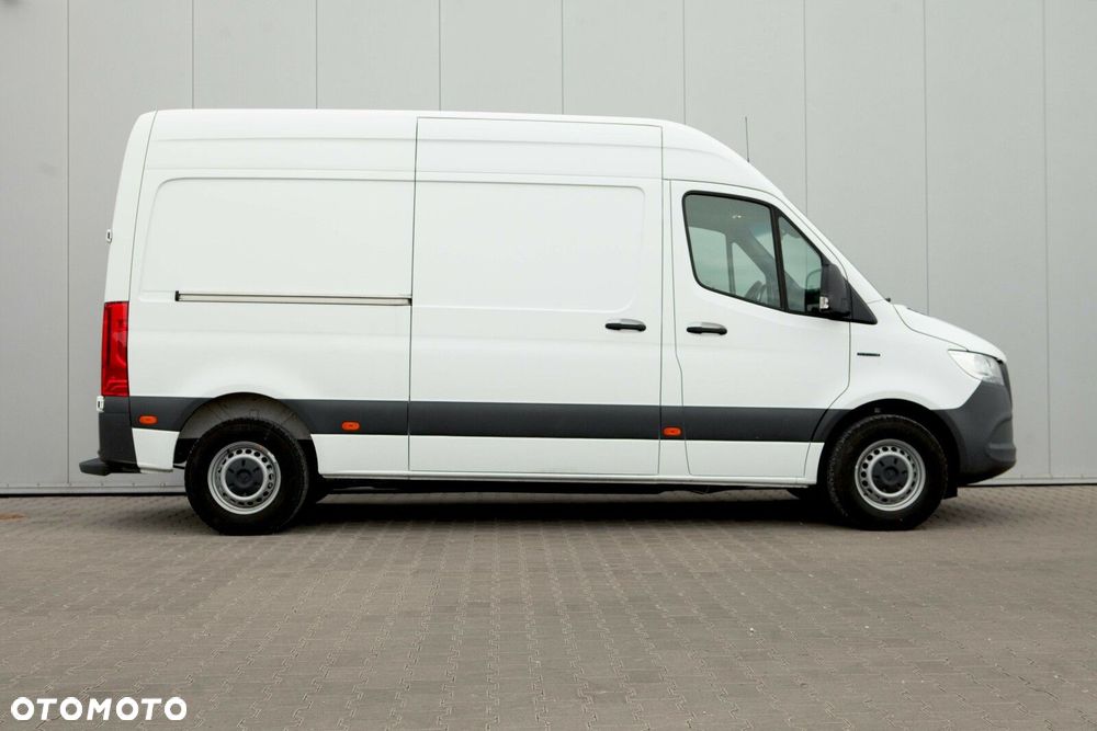 Mercedes-Benz eSprinter - 5