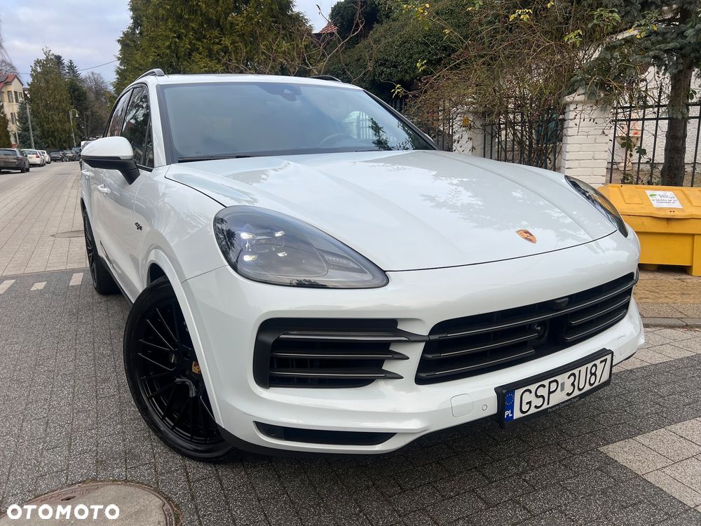 Porsche Cayenne Platinum Edition - 3