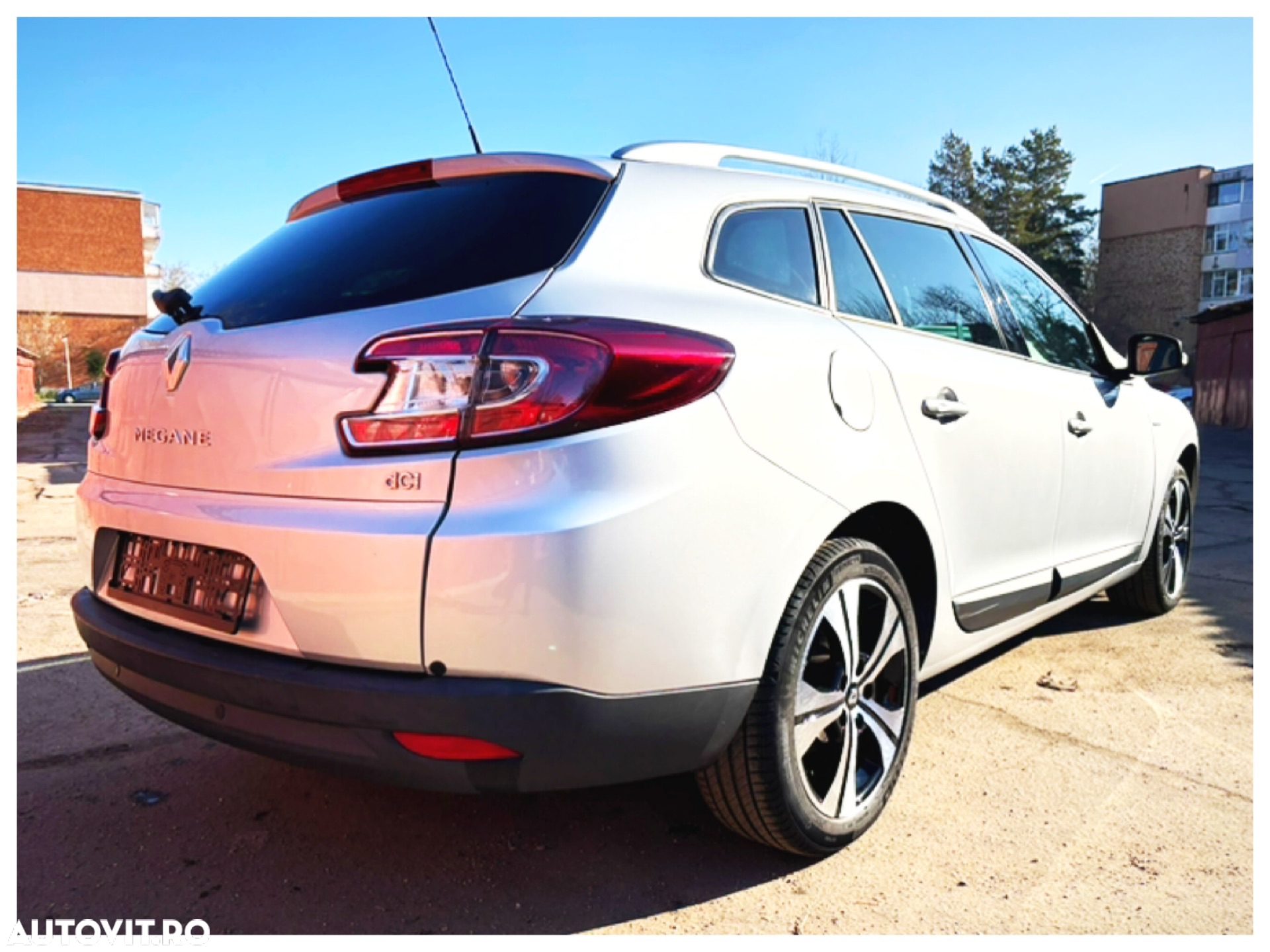 Renault Megane ENERGY dCi 110 Start & Stop Bose Edition - 7