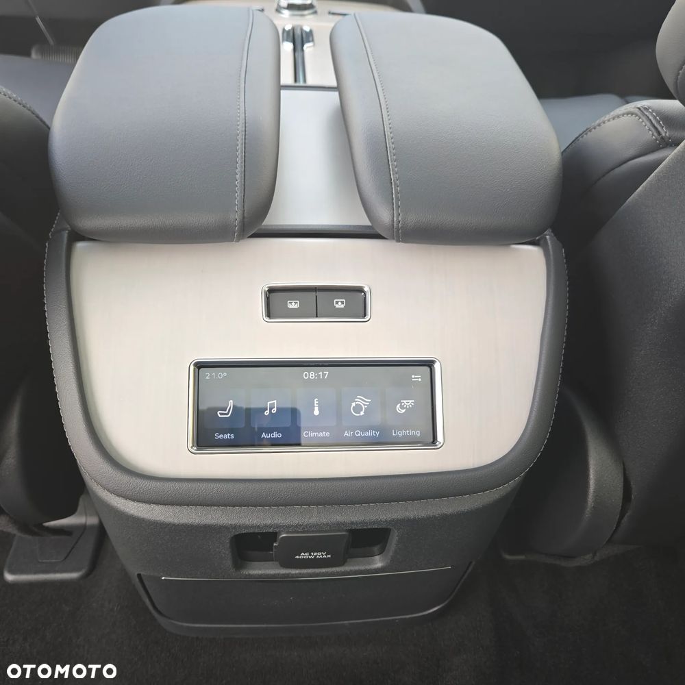 Lincoln Navigator - 11