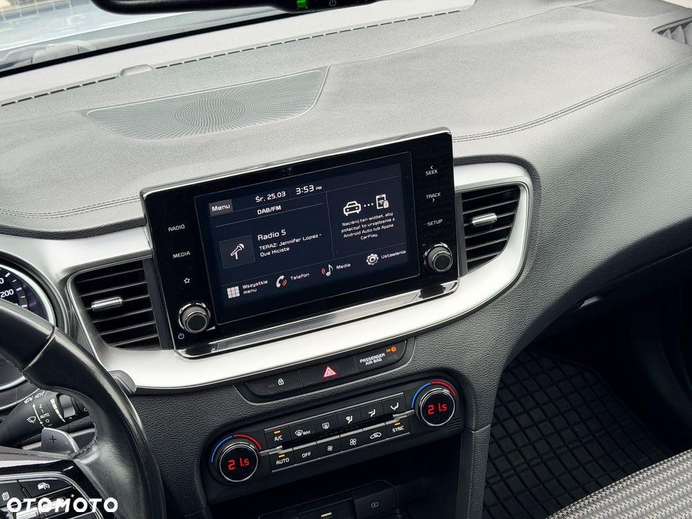 Kia Ceed 1.5 T-GDI M DCT - 13