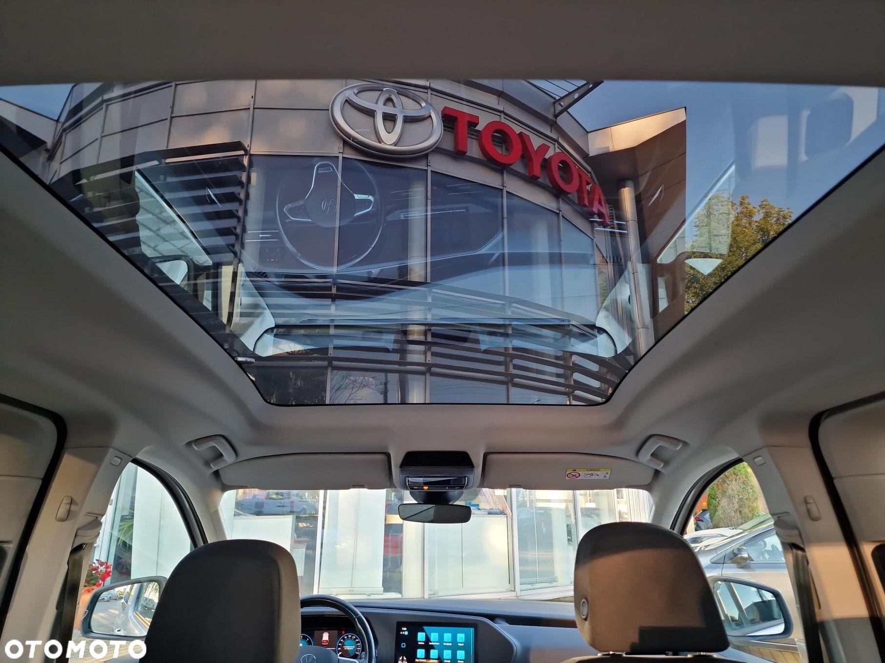 Volkswagen Caddy 2.0 TDI PanAmericana DSG - 18