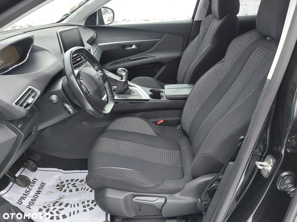 Peugeot 3008 - 17