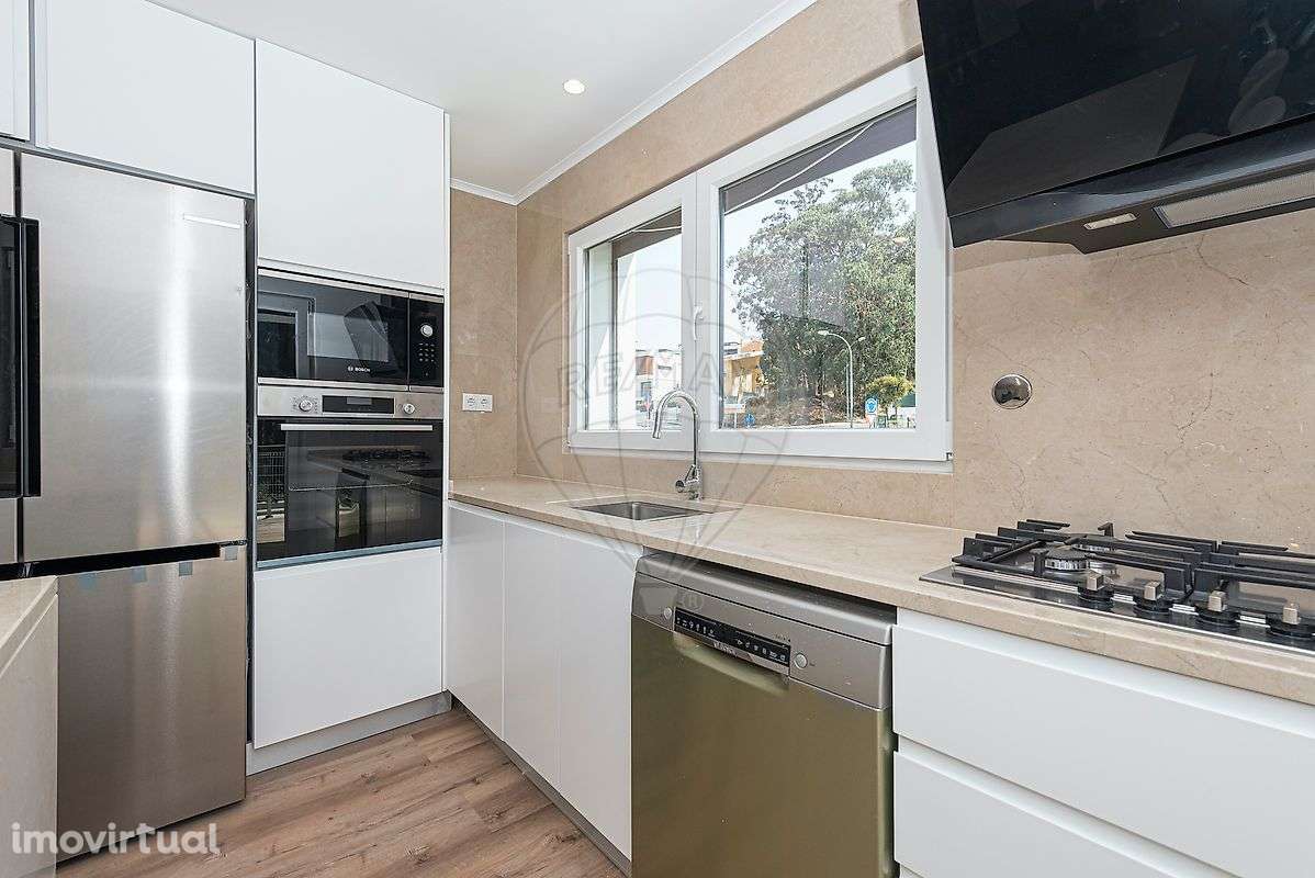 Moradia T5 para venda - Grande imagem: 3/27