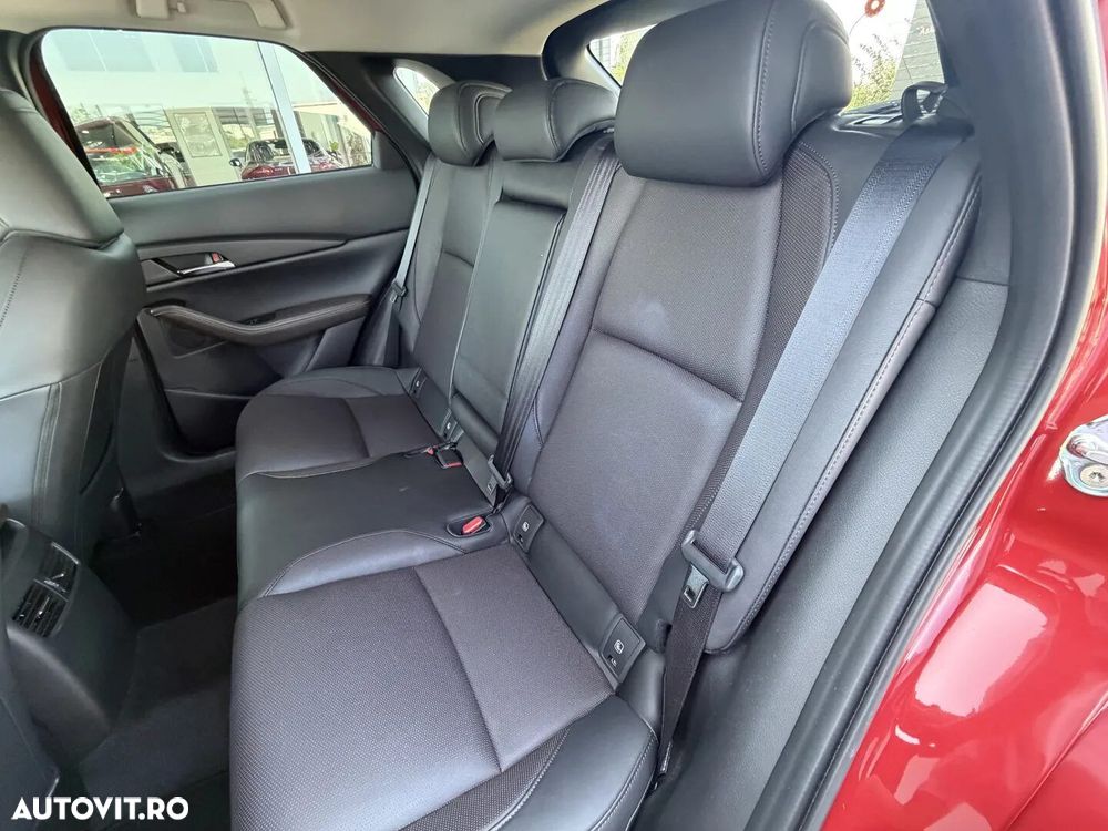 Mazda CX-30 - 12