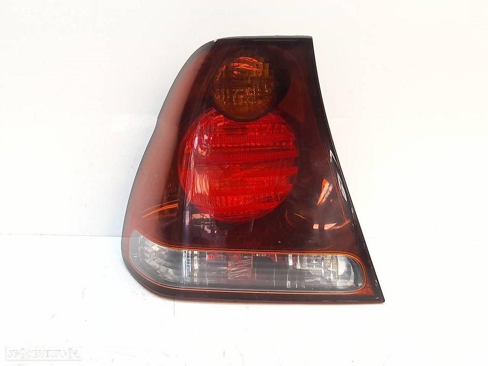 FAROLIM TRASEIRO ESQUERDO BMW SERIE 3 COMPACTO E46 - 1
