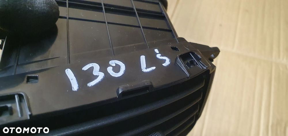 Kratka nawiewu powietrza lewa środkowa Hyundai I30 I 97410-2R000 - 7