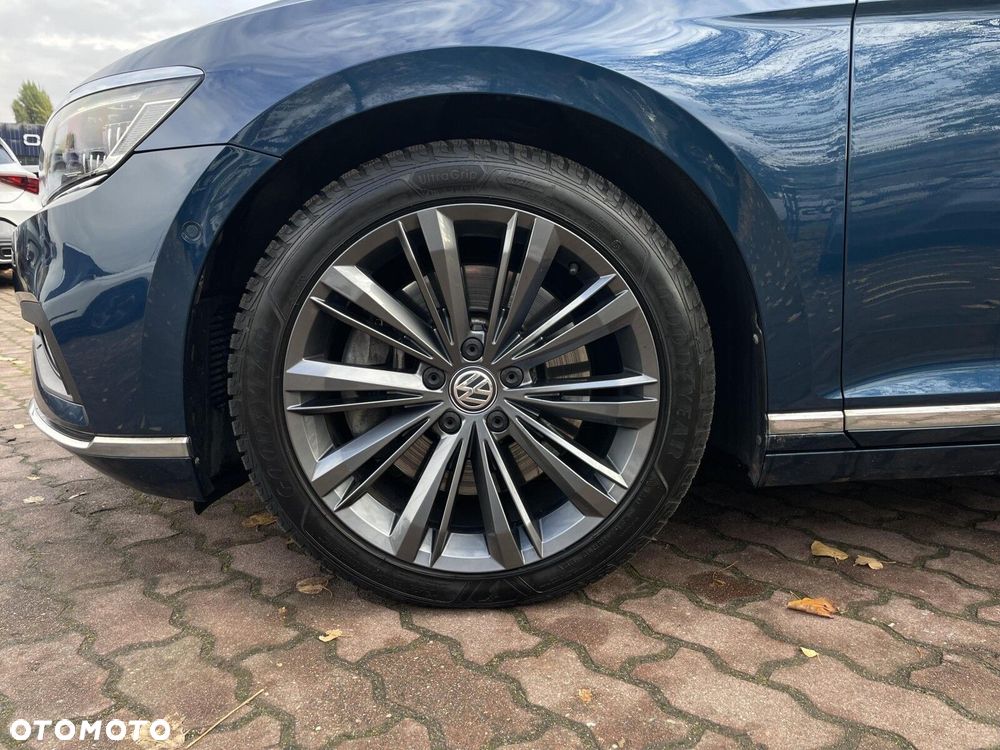 Volkswagen Passat 2.0 TSI 4Mot Elegance DSG - 21