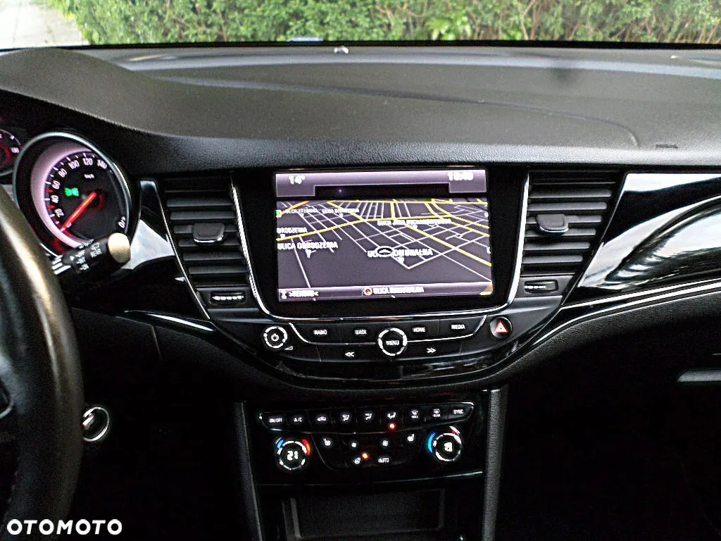 Opel Astra V 1.4 T GPF Enjoy S&S - 10