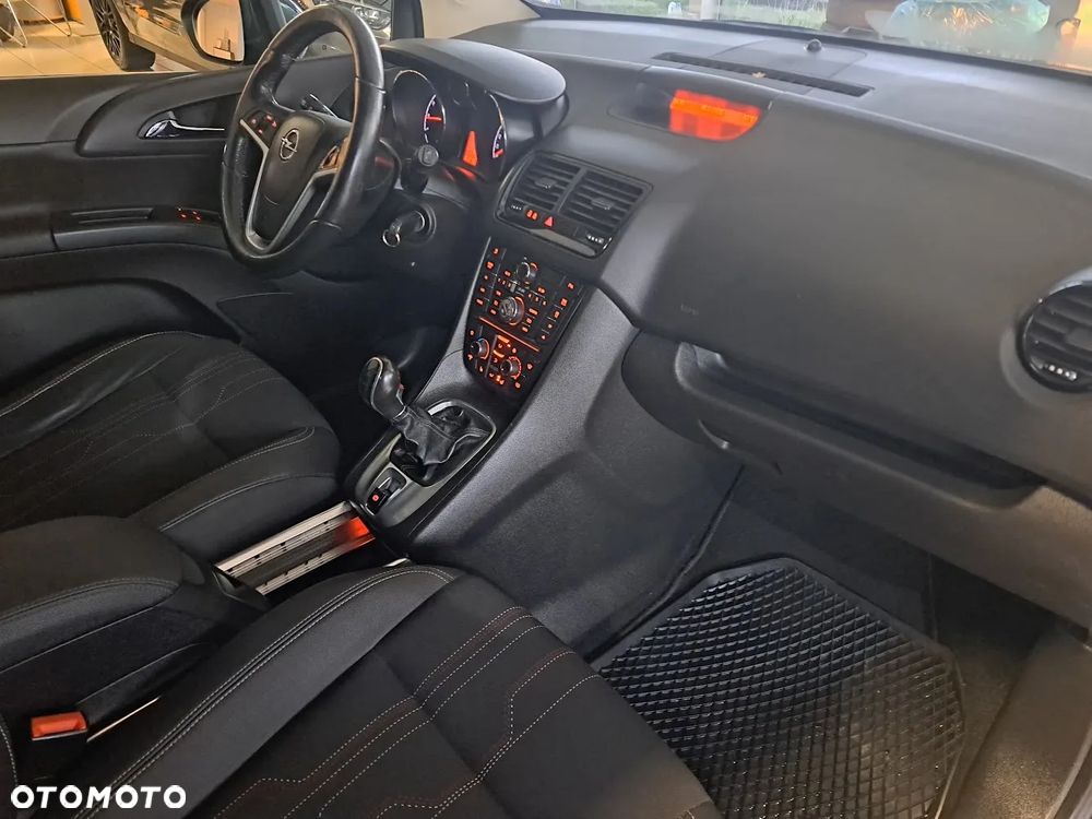 Opel Meriva 1.4 Edition 150 - 11