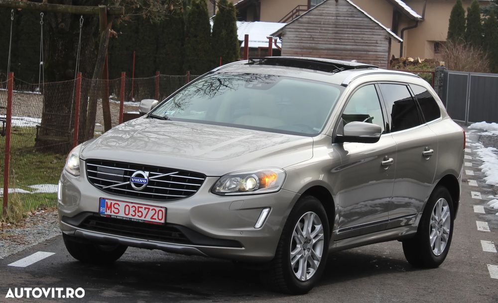 Volvo XC 60 D4 Geartronic Summum - 3