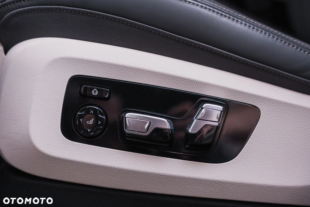 BMW X7 - 15