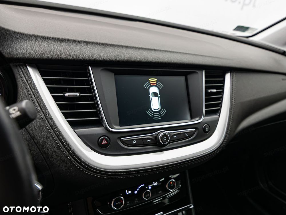 Opel Grandland X 1.2 T GPF Edition S&S - 16