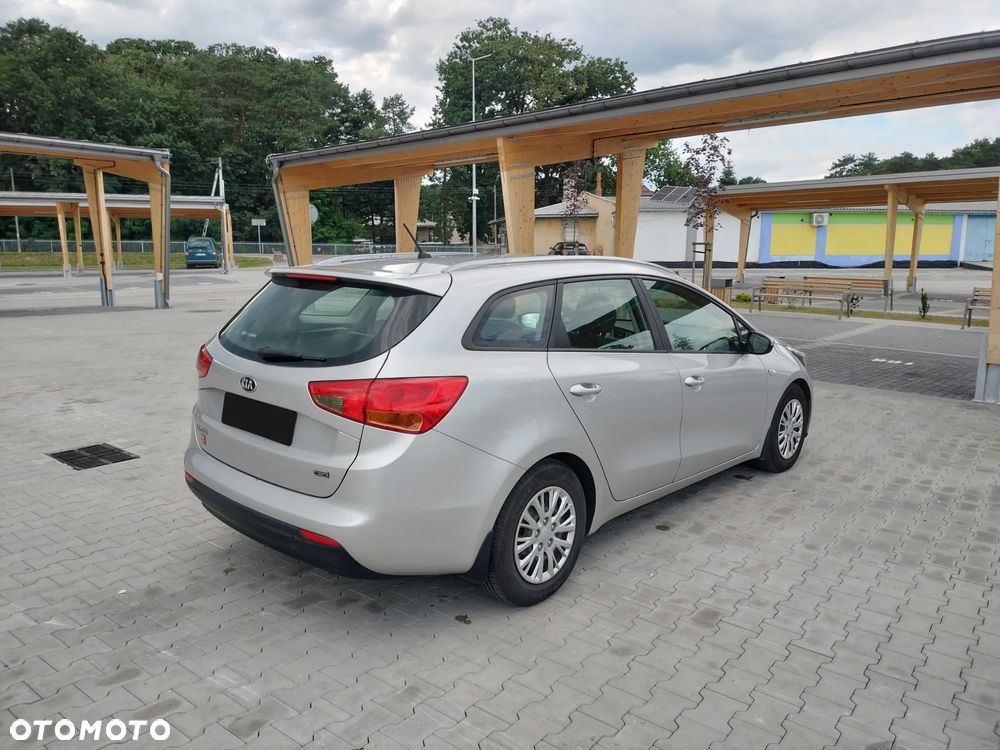 Kia Ceed Cee'd 1.6 CRDi M - 6