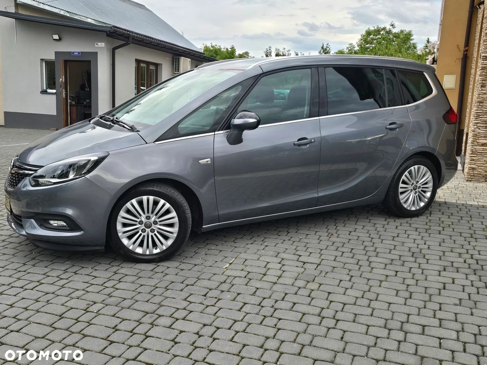 Opel Zafira Tourer 1.4 Turbo Sport - 3