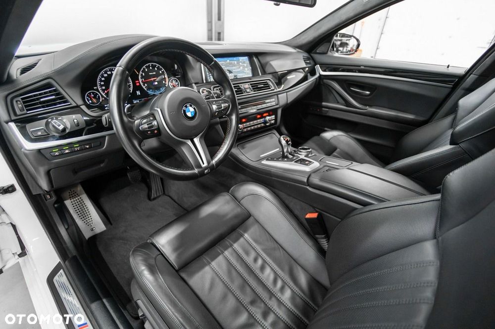 BMW M5 DKG - 21