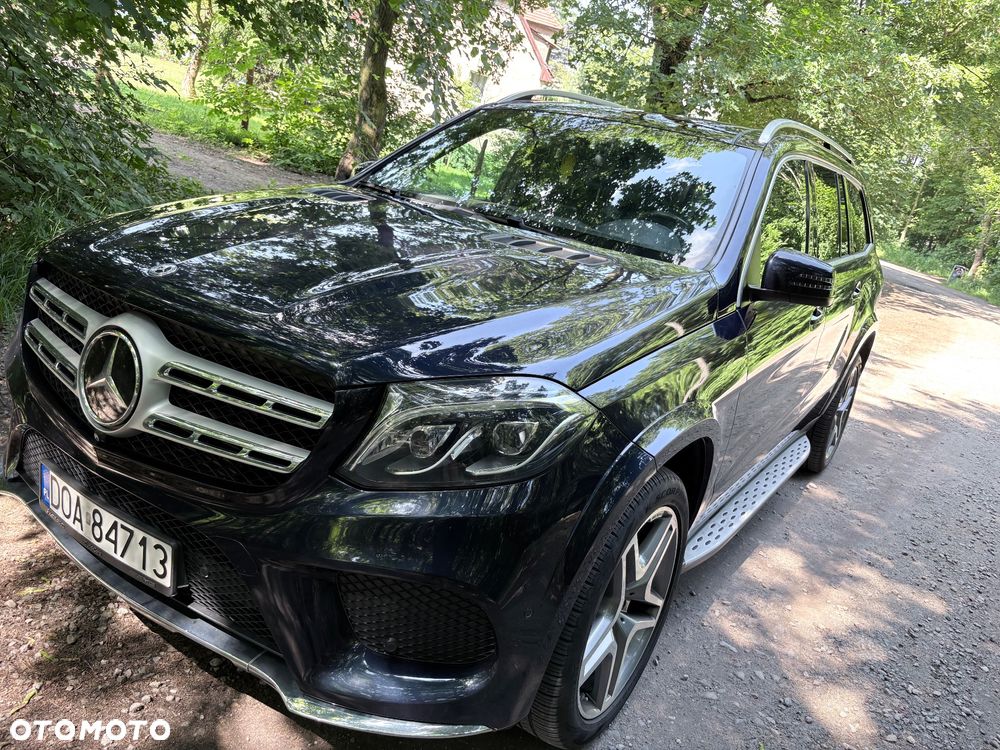 Mercedes-Benz GLS - 2