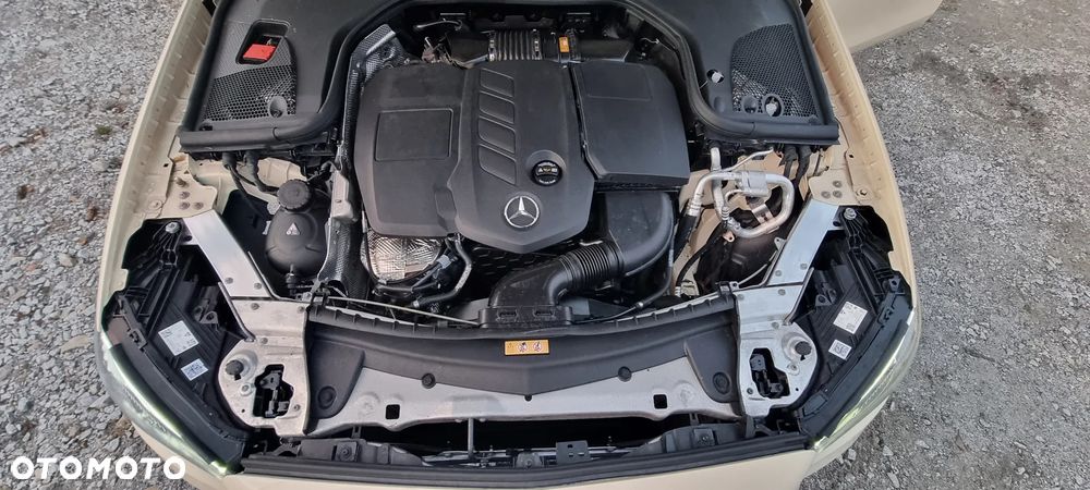 Mercedes-Benz Klasa E 200 d 9G-TRONIC - 11