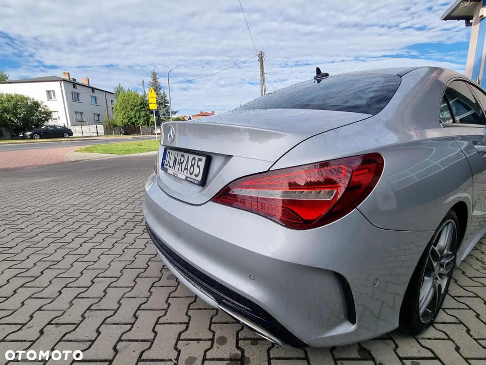 Mercedes-Benz CLA 200 AMG Line - 9