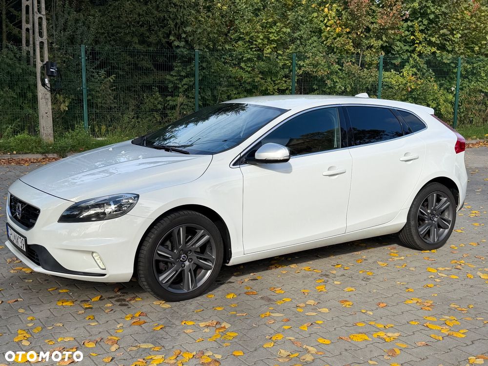 Volvo V40 - 2