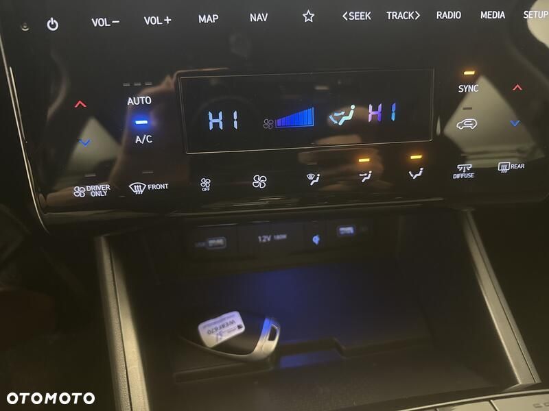 Hyundai Tucson 1.6 T-GDi HEV Executive 2WD - 18