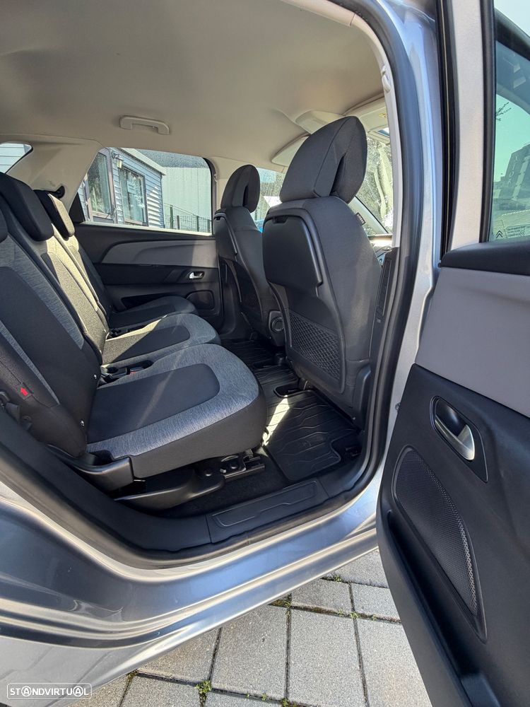 Citroën C4 Spacetourer 1.6 BlueHDi Shine - 24