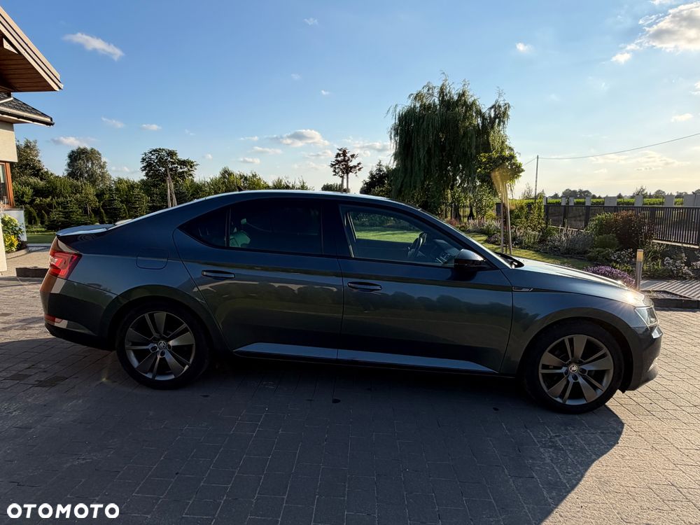 Skoda Superb 1.4 TSI ACT Sportline DSG - 2