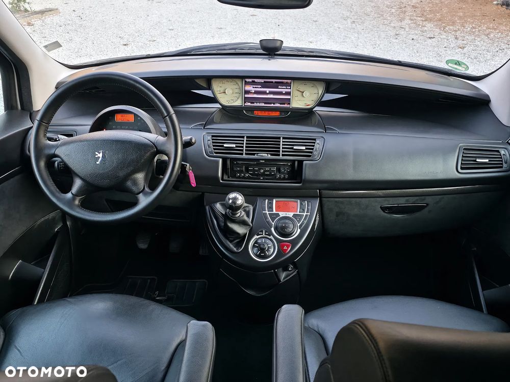 Peugeot 807 HDi 165 Premium - 7