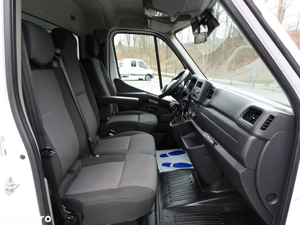 Renault MASTER PLANDEKA 10 PALET TEMPOMAT LEDY PNEUMATYKA KLIMATYZACJA  165KM - 36