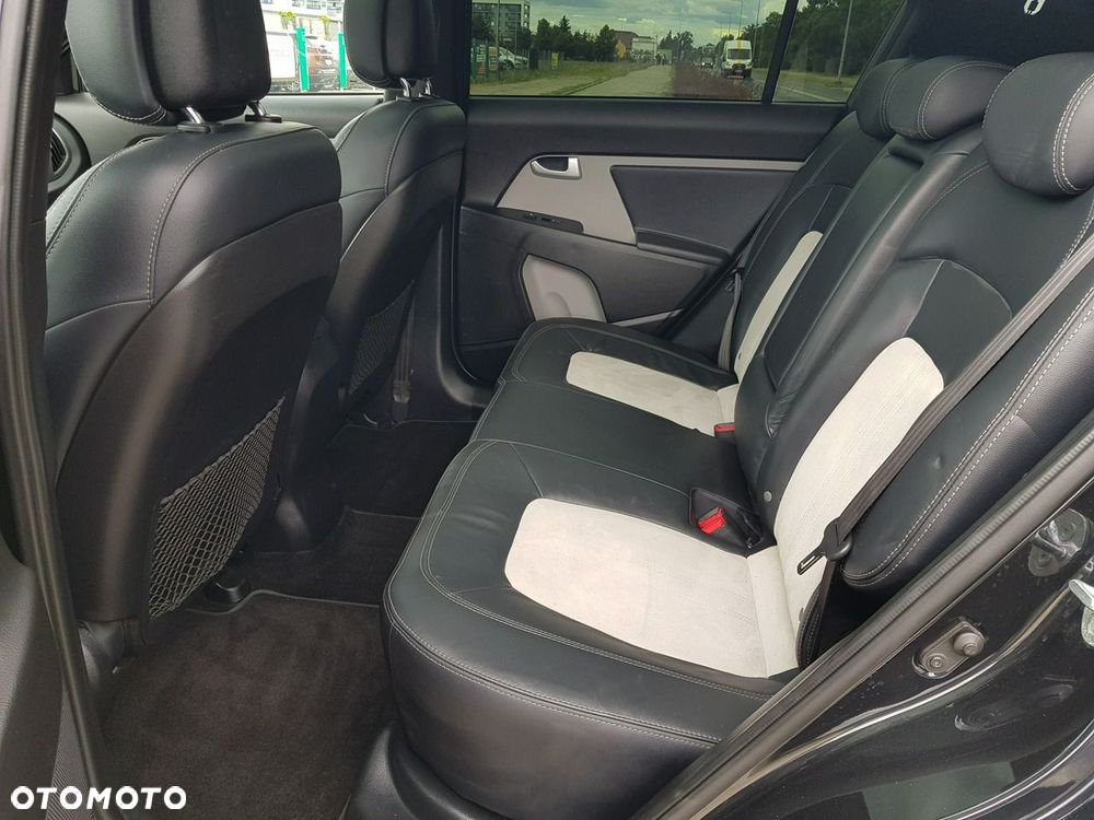 Kia Sportage 2.0 CRDI 184 AWD Platinum Edition - 11