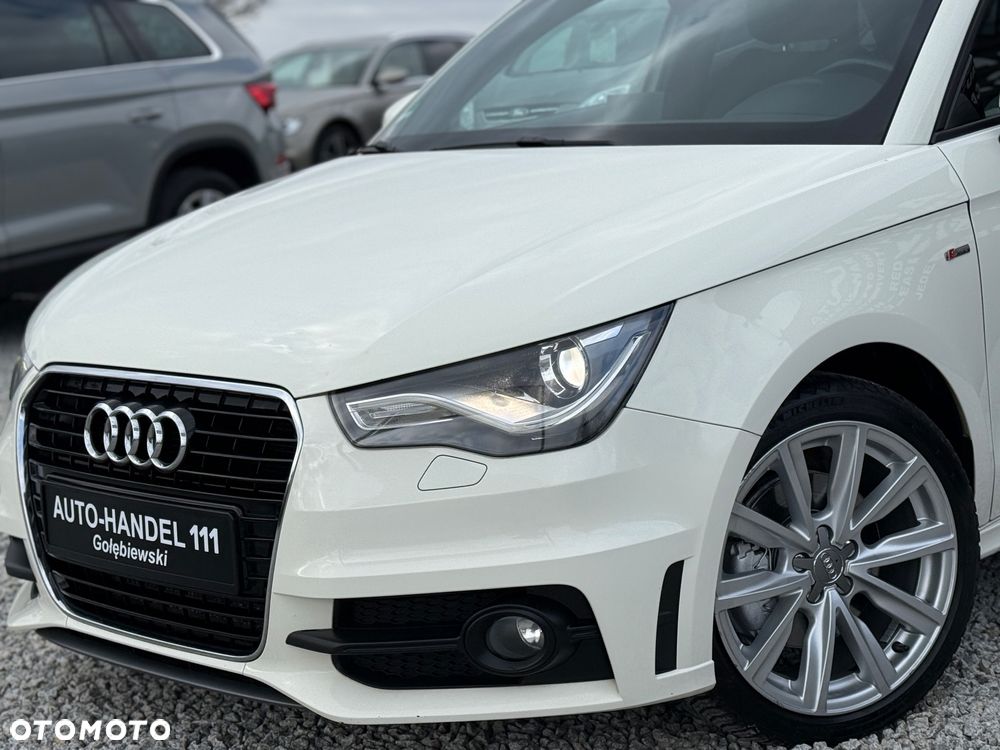 Audi A1 Sportback 1.4 TFSI S tronic S line Sportpaket - 6