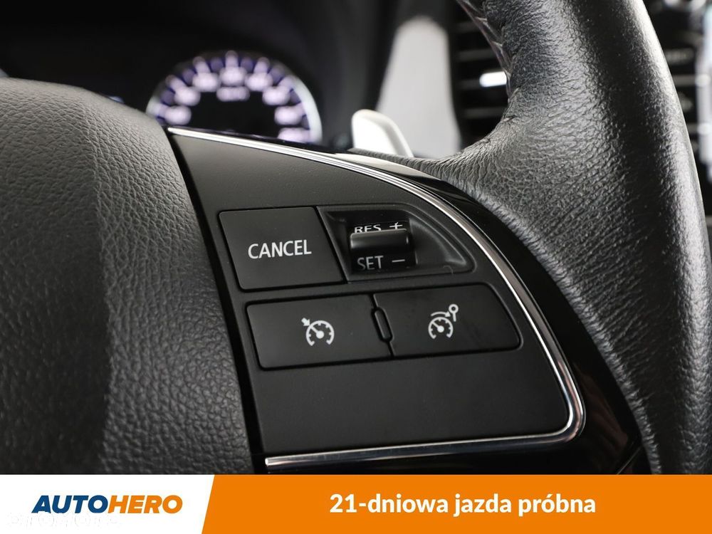 Mitsubishi Outlander - 27