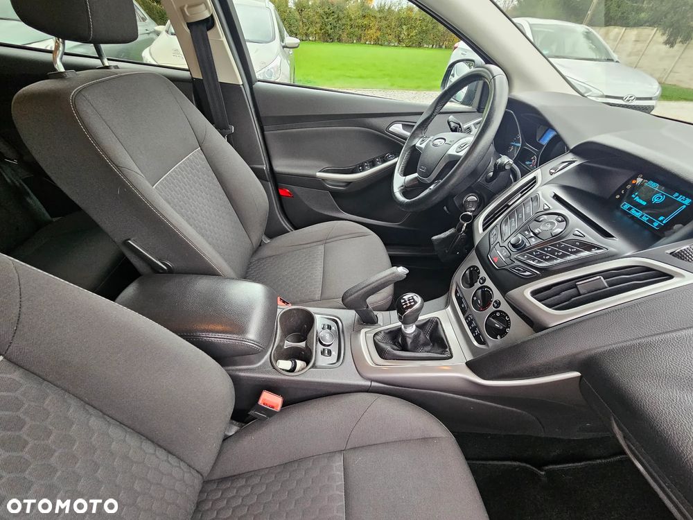 Ford Focus 1.0 EcoBoost Start-Stopp-System SYNC Edition - 24