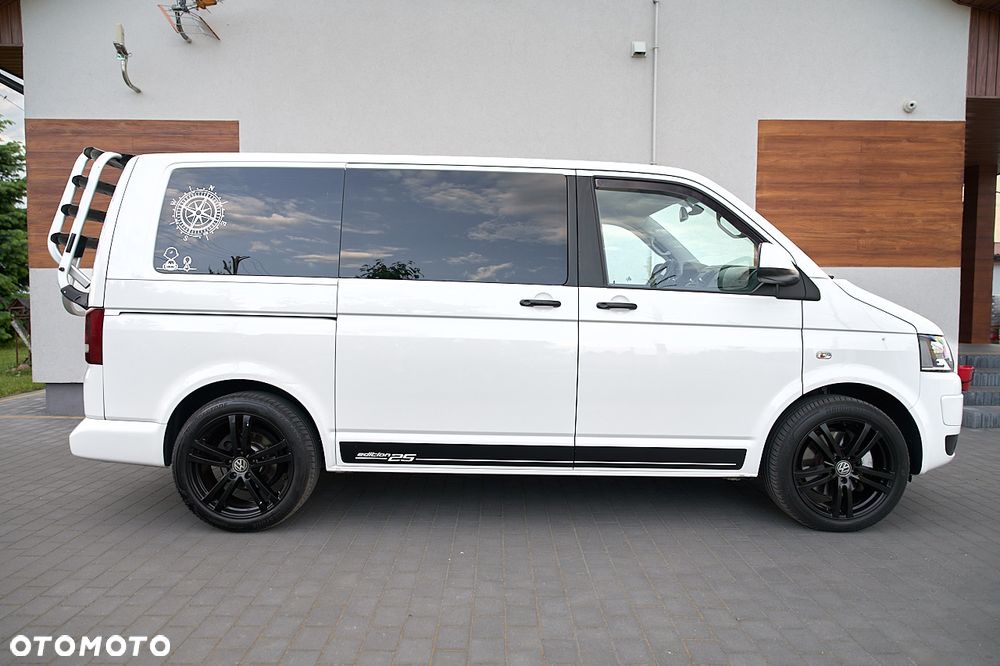 Volkswagen Multivan - 18