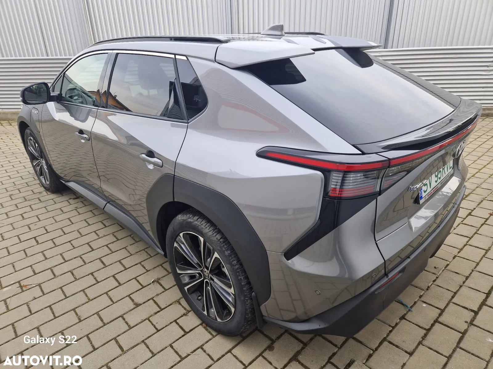 Toyota BZ4X 150 KW FWD (4x2) Luxury - 6
