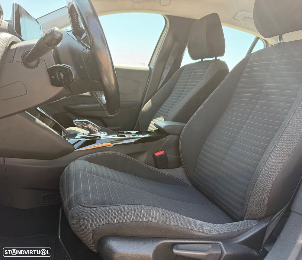 Peugeot e-208 Active Pack - 6