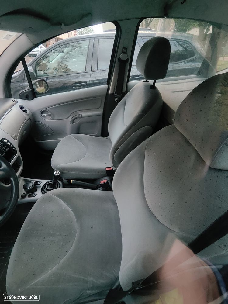 Citroën C3 1.4 HDi Exclusive - 6