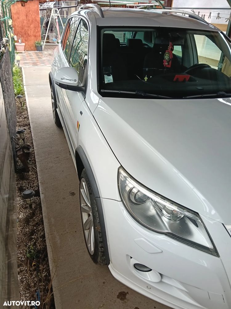 Volkswagen Tiguan 2.0 TDI DPF 4Motion Track&Field - 18