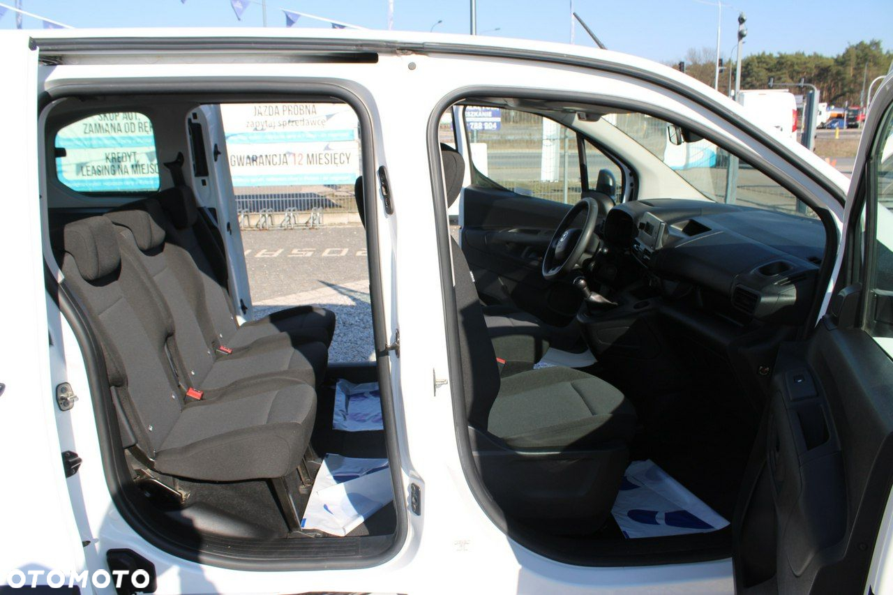 Toyota Proace City - 25