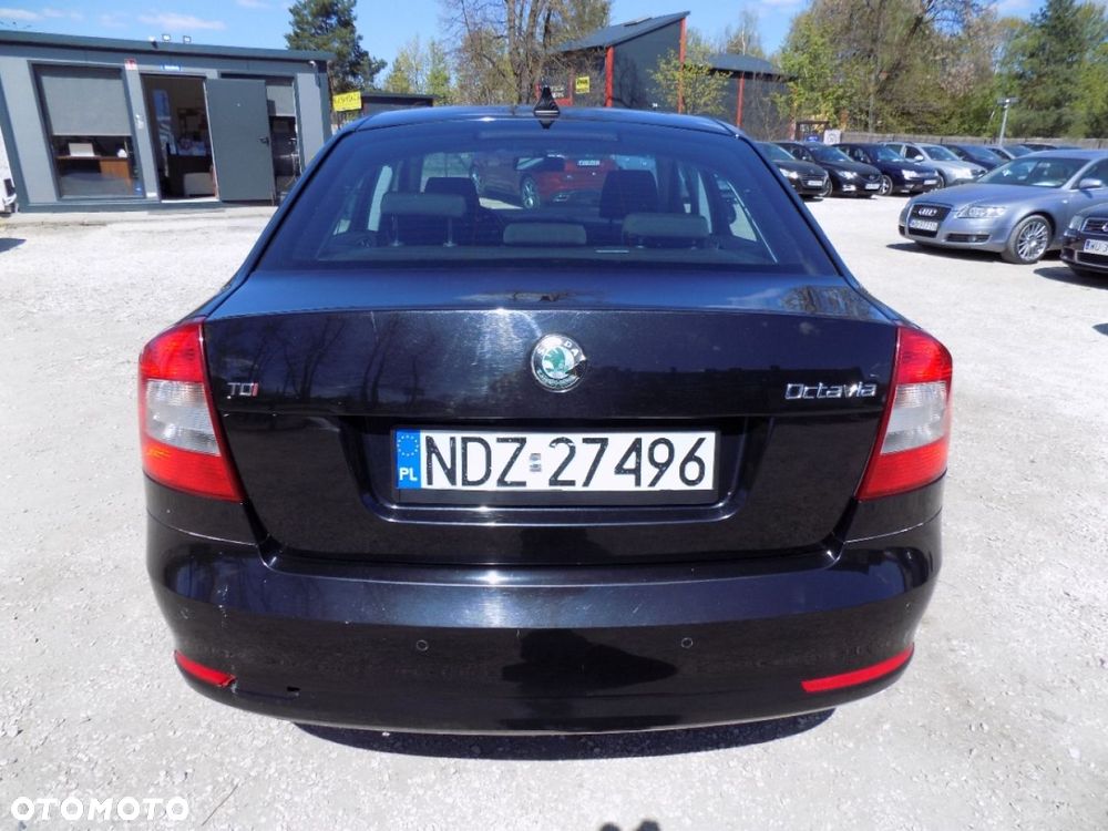 Skoda Octavia - 16