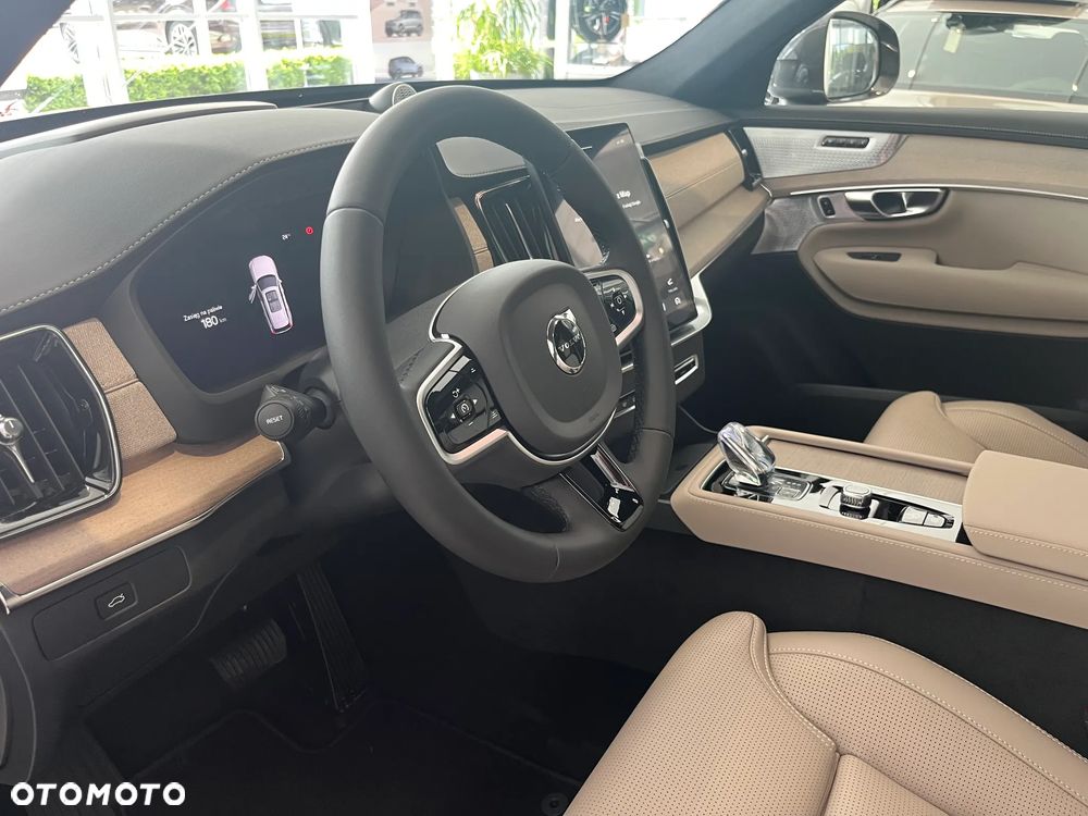 Volvo XC 90 T8 AWD Plug-In Hybrid Ultra Dark 7os - 8