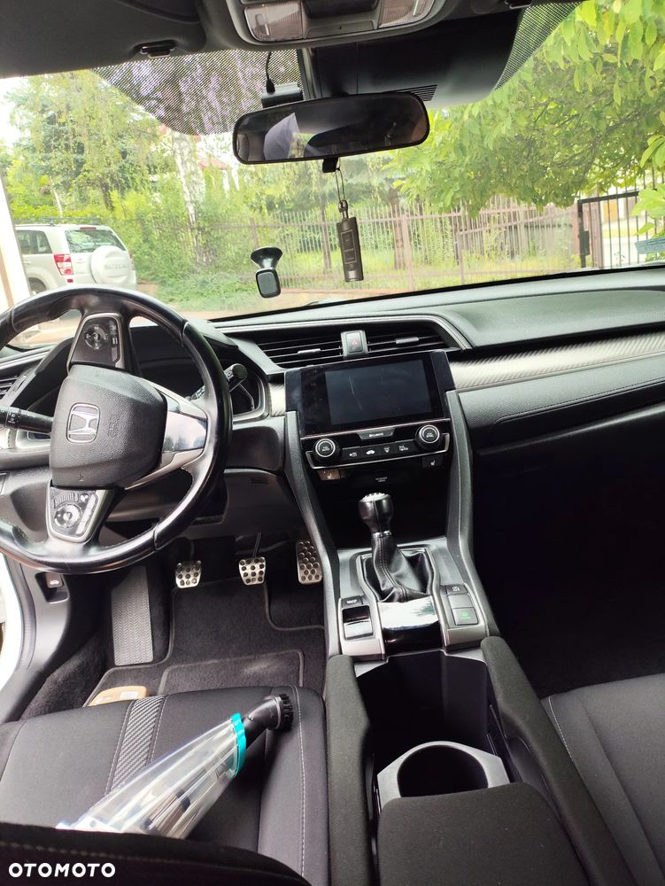 Honda Civic 1.5 T Sport (Navi) - 10