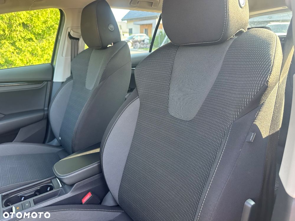 Skoda Octavia 2.0 TDI DSG Edition Plus - 24