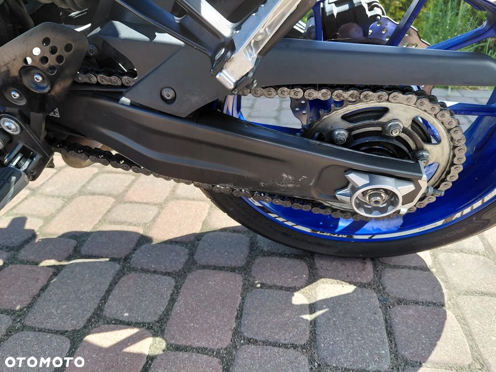Yamaha MT - 19
