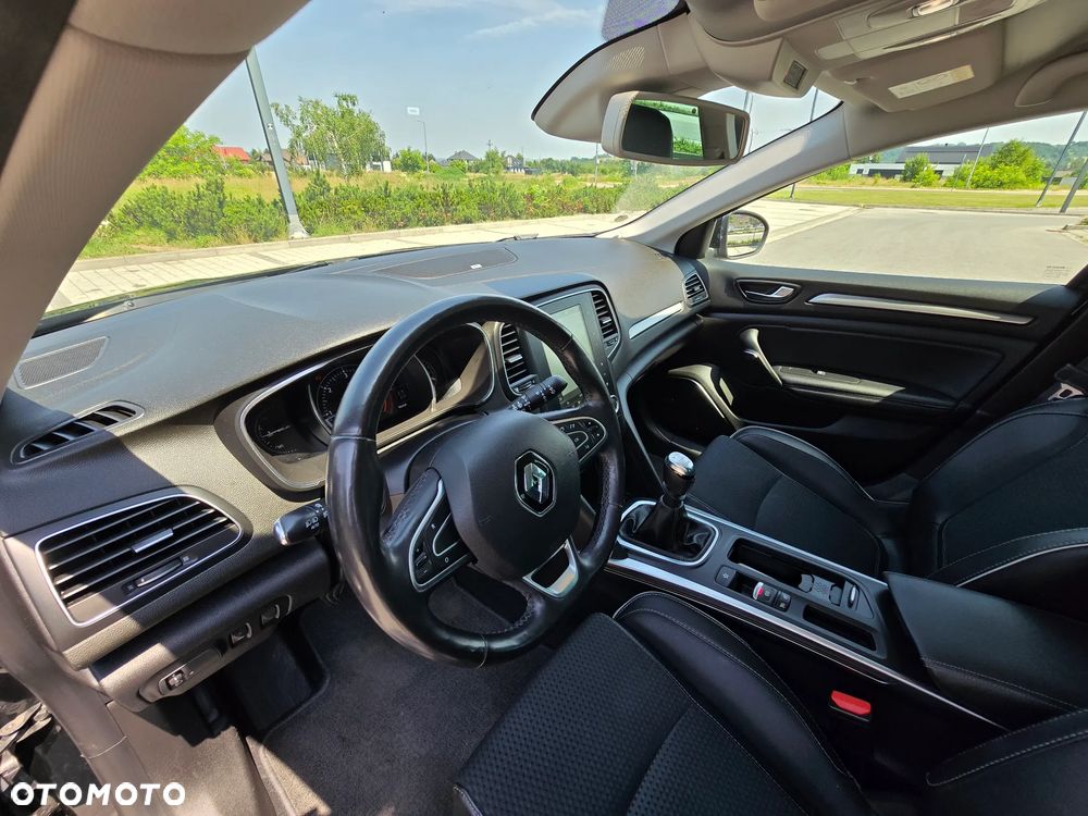 Renault Megane BLUE dCi 115 BOSE EDITION - 7