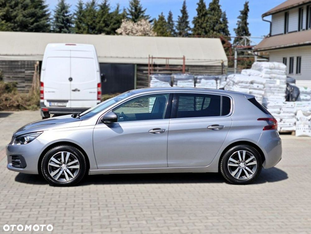 Peugeot 308 - 6