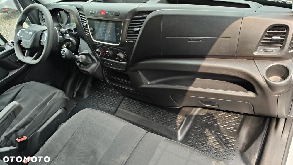 Iveco Daily - 17